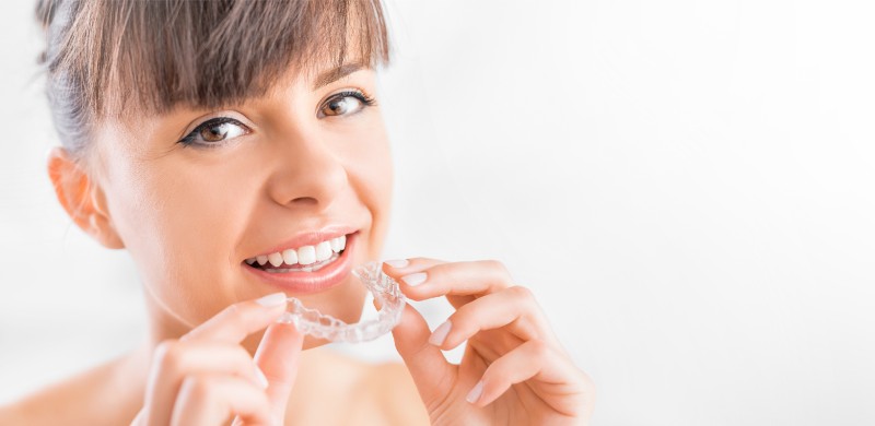 Nevidni zobni aparat